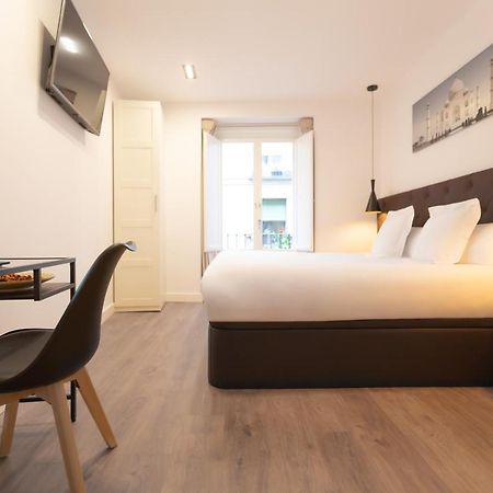 Woohoo Rooms Hortaleza Madrid Esterno foto