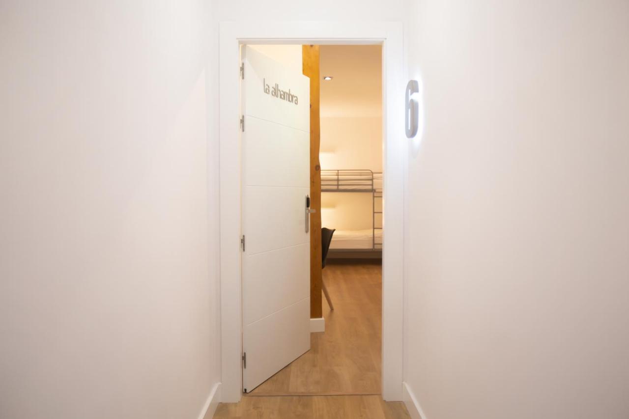 Woohoo Rooms Hortaleza Madrid Esterno foto